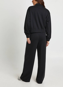 Conjunto Deportivo Casual con Forro Polar al por Mayor, Diseña Tu Propio Conjunto Deportivo con Estampado Térmico DTF, Chaqueta con Cremallera y Bolsillos Tipo Cargo para Mujer - Product Image 6