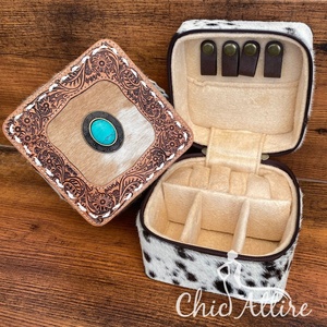 Bulk Hot Sales Custom Hand Tooled Leather <b>Large</b> Capacity Jewelry Case Cowhide Storage Box Organizer Luxury Travel Jewelry <b>Boxes</b> - Product Image 1