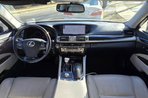 Lexus LS 460 USADO del 2017 - Product Image 5