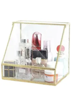Organizer Makeup Kaca Kotak Perhiasan dan Kosmetik Emas dengan Tutup Terbuka Miring Depan Pelindung Display Kosmetik Trapesium 2023 Emas