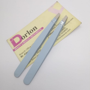 Pinzas para cejas de acero inoxidable duraderas y ligeras con certificación CE de Dorlon, Punta inclinada recubierta de Color azul hielo, etiqueta personalizada encarnada - Product Image 1