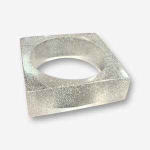 Brazalete de Resina Hecho a Mano para Mujer, Joyería de Moda de Resina de Color Sólido Brillante de Primera Calidad para Fiestas, Regalos y Uso Diario - Product Image 6