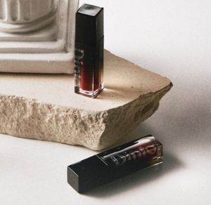 Dinto Blur Glowy Mini Lip Tint 251 Pax Romana Blurred Radiant Shine Brillo de labios con fórmula hidratante Labio líquido de larga duración - Product Image 5