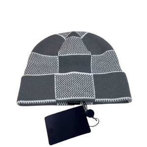 Gorro de Invierno de Punto Jacquard al por Mayor, Gorro Personalizado con Diseño Mea Culpa Y2K Estampado Completo, Gorro sin Puños para Usar en la Playa - Product Image 6