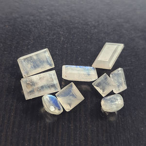 9 pcs de pierre de lune arc-en-ciel naturelle 6x6mm à 12x7mm baguette coussin facette 20 cts Iroc ventes bleu feu pierre de lune pierres précieuses US $12 - Product Image 5