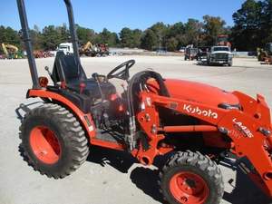 Tractor Kubota B2401DT 2021 - Product Image 4