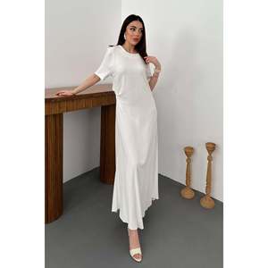 Robe plissée à col rond couleur écru - Ecru - Product Image 2