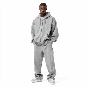 Conjunto Deportivo de Invierno para Hombre, Sudadera con Capucha de Doble Línea de Rayas Extra Grande y Pantalones Rectos |   Estilo holgado y urbano - Product Image 1