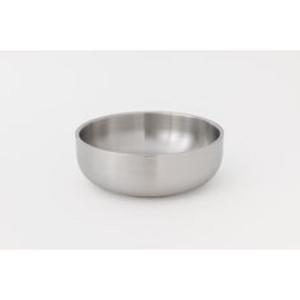 Cuenco de acero inoxidable con acabado pulido, duradero, fácil de limpiar y perfecto para servir comidas en cualquier ocasión - Product Image 6