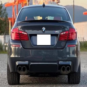 BMW M5 2013 EXTREMADAMENTE LIMPIO, Volante a la Izquierda, Asientos de Cuero, Techo Solar, Faros LED, Listo para Enviar - Product Image 2