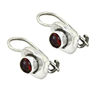 Pendientes de Plata de Ley 925 con Rubí Rojo y Circonita, Diseño Floral Geométrico de Moda para Mujer, para Uso Diario, Regalo de Compromiso - Product Image 2