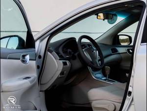 Nissan Sentra 1.6L Sedan Usata del 2020, 4 Porte, per Pendolarismo e Acquisti per Forniture Aziendali |   Pronto per l'esportazione - Product Image 3