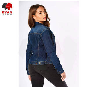 Veste en jean délavée pour femme, aspect vintage, tissu durable et style décontracté parfait - Product Image 3