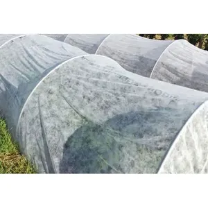 Rollo de Tela No Tejida Agrícola 1.6M*500M - Product Image 1