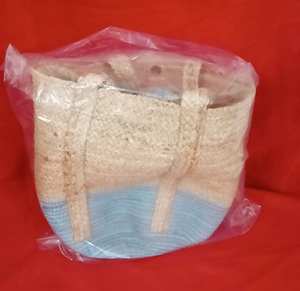 กระเป๋าสะพายผ้าปอกระเจาสำหรับผู้หญิงเป็นมิตรต่อสิ่งแวดล้อมสินค้ามาใหม่กระเป๋าโท้ทชายหาดลาย100% พร้อมกระเป๋าสะพายไหล่พิมพ์ลายลูกไม้ - Product Image 4