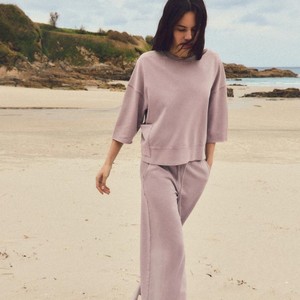 เสื้อฮู้ดทรงแบ็กกี้โอเวอร์ไซส์สำหรับผู้หญิงเสื้อฮู้ดแบบลำลองแนวสตรีทเสื้อฮู้ดเปิดไหล่ตกพร้อมปักโลโก้ตามสั่งเป็นมิตรต่อสิ่งแวดล้อม - Product Image 6