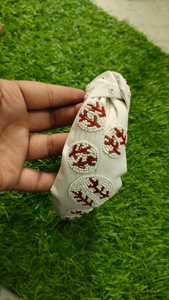 ที่คาดผมลูกปัดแวววาวสีเขียวประกายและสีทองสำหรับผู้หญิง - Product Image 5