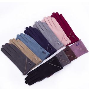 Gants d'hiver pour femmes en nylon et simili daim, écologiques, chauds, pour les sports de plein air, avec boutons contrastés - Product Image 6