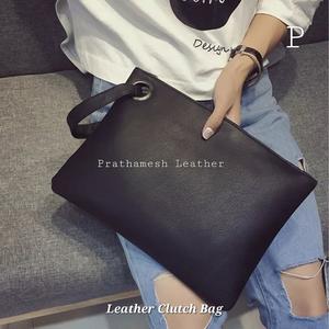 Al por mayor, lleve su estilo esencial con un elegante bolso de mano de cuero plegable sobre el embrague de cuero que ofrece practicidad de ambos estilos - Product Image 4