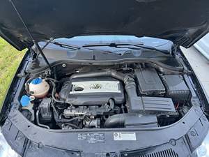 VOLKSWAGEN PASSAT KOMFORT SEDAN 2010 D'OCCASION CÔTÉ GAUCHE/DROIT - Product Image 6