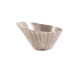 Frutal de aluminio de lujo moderno, cuenco redondo de chocolate con acabado recubierto de polvo de oro y metal, tamaño personalizado disponible, cuenco hecho a mano - Product Image 3
