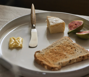 J S ชุดช้อนส้อมมีดส้อมช้อนทำจากสเตนเลสมีด้ามจับโลหะดีไซน์แบบดั้งเดิมของโรงเรียน - Product Image 2