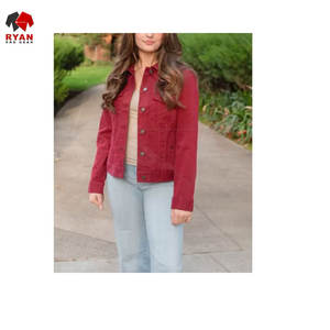 Chaqueta Vaquera Elegante para Mujer con Acabado Impecable, Estilo Clásico y Tela Vaquera Cómoda - Product Image 5