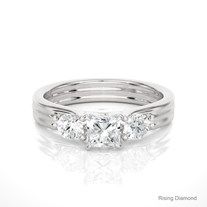 Princesse Cut Lab Grown Diamond Trois Pierre Bague de fiançailles en or rose Bague cadeau d'anniversaire pour elle - Product Image 5