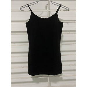 Nouveautés Vente complète d'été Femmes en vrac Crop Tops Couleur unie Sans manches Simple Plaine Débardeurs T-Shirt pour les femmes - Product Image 1