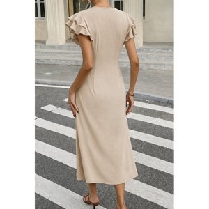 Robe midi froissée à manches courtes et col en V boutonnée sur le devant pour femme, 36430 - Beige - Product Image 2