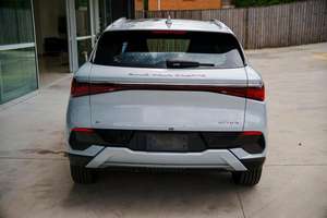 Unidad Super Clean 2023 B Y D ATTO 3 con Volante a la Derecha - Product Image 3