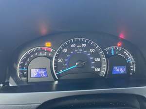 โตโยต้า แคมรี่ XLE ปี 2012 สภาพดี ใช้งานน้อย - Product Image 2