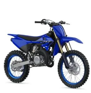 LIVRAISON GRATUITE pour les motos tout-terrain 2023 YAMAHAS YZ85LW 85cc refroidies par liquides prêtes à être expédiées - Product Image 5