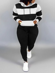 2025 femmes décontracté grande taille grande taille deux pièces pantalon ensembles automne décontracté rayé à capuche sweat hauts survêtement ensembles - Product Image 4