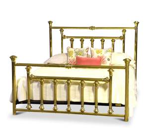 Lit en laiton design pour intérieurs de luxe, avec des détails artisanaux et une construction robuste en métal. - Product Image 4