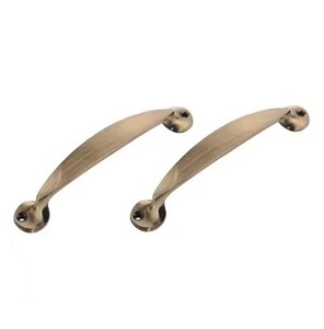 มือจับประตูโลหะทนต่อการกัดกร่อนโครงสร้างทนทานเหมาะสำหรับประตูบ้านและประตูพาณิชย์ที่จับสีทองรูปทรงสวยงาม - Product Image 2