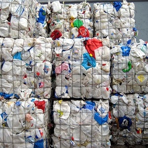 Precio de Fábrica, Plástico Reciclado de Botellas PET de Francia en Pacas - Product Image 2