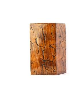 Urne personnalisée pour cendres humaines Crémation Lichtenberg Figure Urne pour cendres humaines Superbe cendres funéraires en bois Urne pour animaux de compagnie - Product Image 1