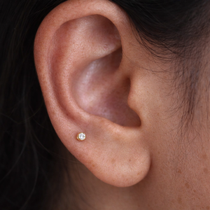 Boucles d'oreilles classiques en diamant pour mariage - Product Image 4