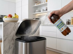 Eminext Fertilizante Biológico Líquido 1L Activador de Compost Limpiador de Fosas Sépticas Eliminador de Olores Uso Universal - Product Image 6