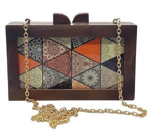 Pochette en bois pour femme au prix d'usine, élégante et stylée, avec détails artistiques faits à la main - Product Image 2