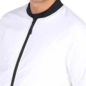 เสื้อแจ็คเก็ตบอมเบอร์สำหรับผู้ชาย รุ่นกันหนาวขั้นสูง ภายในอบอุ่น ทนทาน สวมใส่สบาย น้ำหนักเบา ดีไซน์ทันสมัย ปี 2026 - Product Image 3
