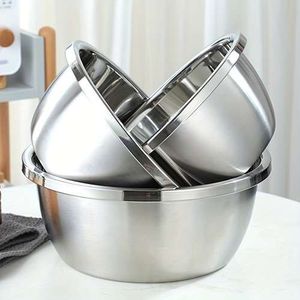 Tazón para servir de acero inoxidable de calidad alimentaria con forma redondeada profunda para evitar derrames durante la mezcla o el almacenamiento - Product Image 5