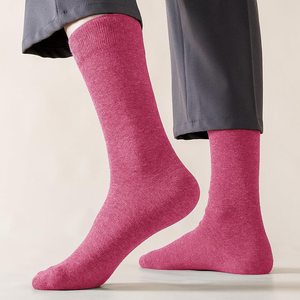 Chaussettes décontractées pour hommes en coton doux de haute qualité, respirantes, avec logo personnalisé, conception OEM, fabriquées au Pakistan - Product Image 5