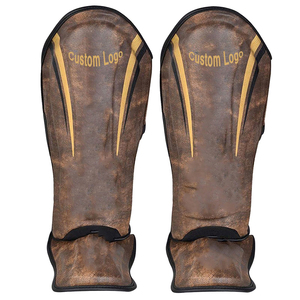 Protège-tibia MMA personnalisé fabriqué au Pakistan Protège-cou en gel professionnel Protège-tibia de boxe pour jambe pied Protection améliorée - Product Image 1