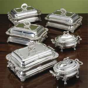 Chauffe-plat empilable en acier inoxydable avec fonctionnalités d'économie d'espace pour un rangement pratique après utilisation dans les petits espaces - Product Image 1