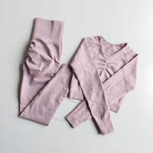 2024 haute qualité grande taille femmes Gym nouveau vêtements de sport personnalisés respirant yoga nouveauté femmes Gym Yoga ensemble Fitness collants - Product Image 3