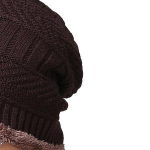 Gorros unisex cálidos y elegantes hechos de acrílico suave, perfectos para ropa de invierno, moda informal o marca promocional - Product Image 2
