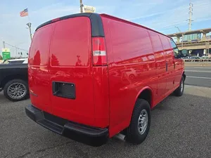Chevrolet Express 2022 2500 d'occasion RWD 2500 - Product Image 3