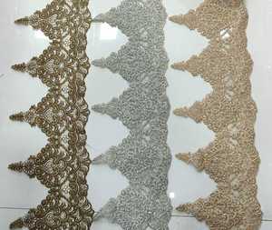 Fleurs faites sur mesure brodées dans des couleurs vives et aussi en grande largeur et dans des motifs floraux ethniques - Product Image 4